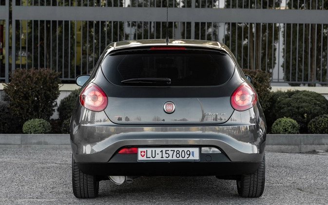 Fiat Bravo cena 17600 przebieg: 174000, rok produkcji 2009 z Radom małe 529